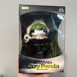 Pop Mart SKULLPANDA LAZY Panda Plush Doll Pendant LIMITED EDITION Green / Black